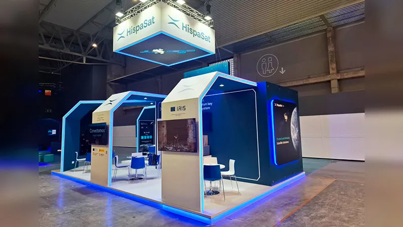 Diseño de stand Hispasat
